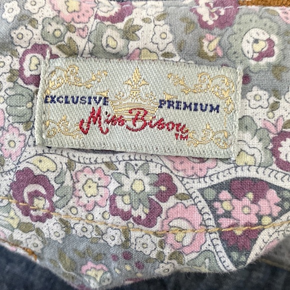 Jeans bellbottoms size 30 in perfect condition no stains no rips - Picture 11 of 14